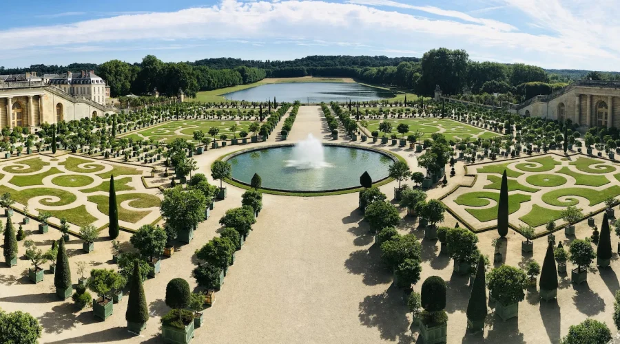 versailles gardens views